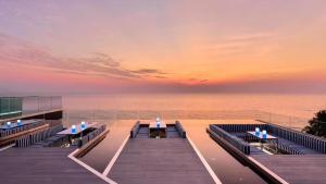 Veranda Pattaya Sea View Jomtien Beach Front วิวทะเล พัทยา จอมเทียน