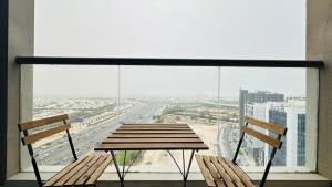 Upscale Apartment at Oval Tower Near Downtown with Balcony and Parking by Belvilla