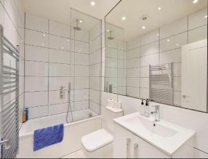 Modern 3 bedrooms flat in South Kensington