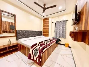 Hotel Demand ! ujjain, Near Mahakal Temple,Ac & Non AC Rooms - Ratlām