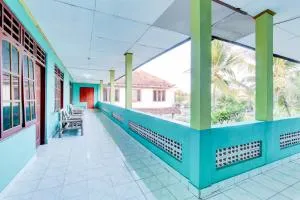 OYO 94016 Homestay Baronsari - Brono