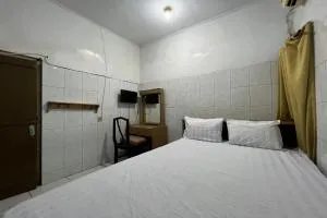 OYO 94023 Kost Stan - 安汶