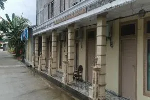 OYO 94078 Azzahra Homestay Syariah - 沙马林达