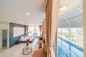 Quy Tai Premium Hotel - Trai Mat