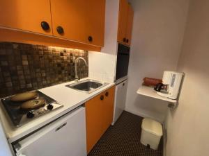 Résidence Prapelier - Appartement chaleureux style montagne, situé dans un secteur calme au pied des pistes MAE-5501