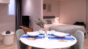 Apartamentos Lydia by gaiarooms