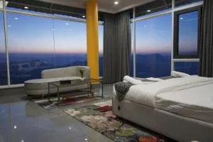 Uptown Kingdom the Luxury Homestay - Mukteswar