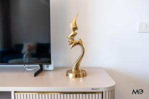 MoHost Noua 3 - Premium Escape with Balcony Views