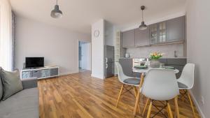 Horyzont, Sun & Snow