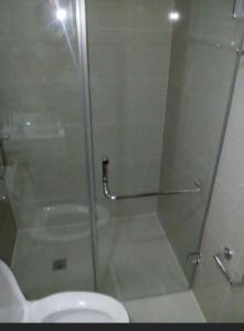 Transient Near Airport by Rqui