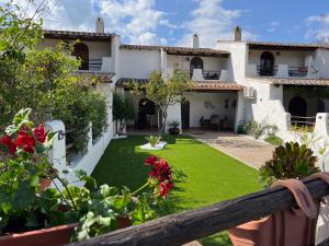 Sardinian Seaside Bliss img40