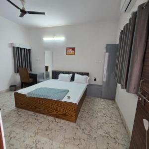Leela home stay - Single room with washroom