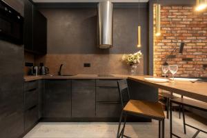 Walońska Atmospheric Studio for 2 Guests Wrocław by Noclegi Renters