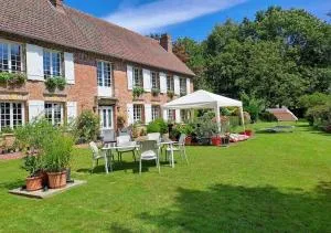 布革庄园住宿加早餐旅馆 - 埃屈埃莫维尔