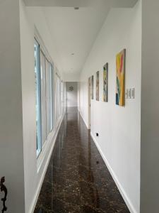 Oville Tagaytay- Cozy and Senior Friendly House