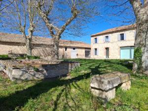 Maisons de vacances Mas De Bonnafoux : Maison de Vacances 3 Chambres 
