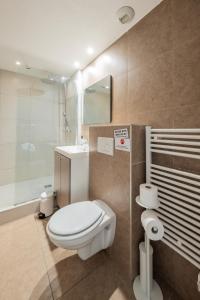 Appart'hotels Residence Chateau d'Acotz - Appartements avec piscine a 300m des Plages & Ocean : photos des chambres