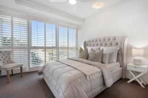 The Coastal Retreat