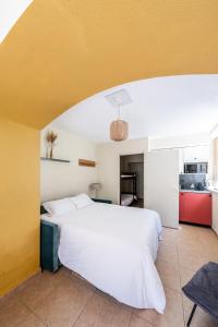 Appart'hotels Residence Chateau d'Acotz - Appartements avec piscine a 300m des Plages & Ocean : photos des chambres