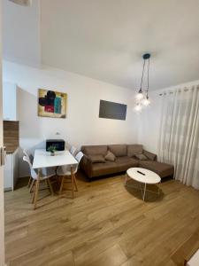 Urban Oasis Apartment