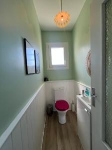 Maisons de vacances Maison Pierre 3 bedroom house with swimming pool : photos des chambres