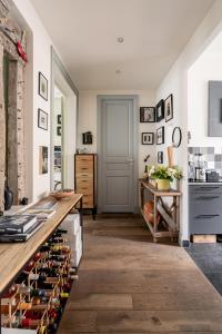 Veeve - Playful Atelier