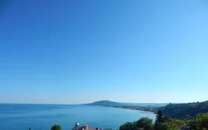 Villa Snejanka - Fish Fish