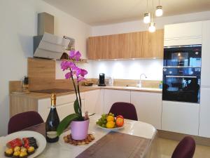 Séduisant 68m2 - 200 m de la mer - centre