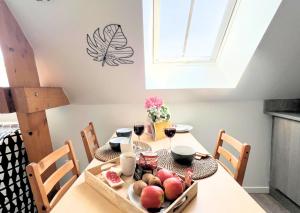 Appartements Studio en plein centre de Saint-Omer - a 5 min de la gare, parking gratuit : photos des chambres