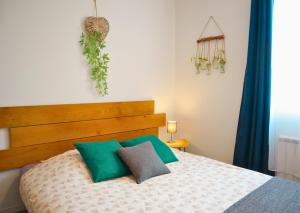 Appartements Studio en plein centre de Saint-Omer - a 5 min de la gare, parking gratuit : photos des chambres