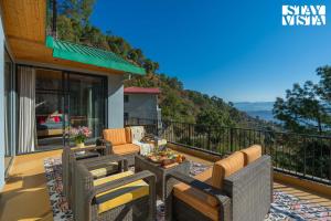StayVista at Thelma Cottage with BBQ & Bonfire