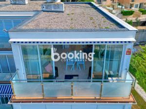 Kaminias Apartament amb vistes al mar reformat per 4 persones