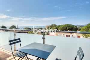 Kaminias Apartament amb vistes al mar reformat per 4 persones