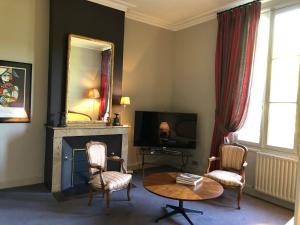 B&B / Chambres d'hotes Chateau Bellefont-Belcier : photos des chambres