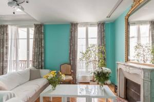 The Azure Pearl -Spacious & Modern