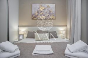 Casa Aurora Ivan Luxury Homes 3ªPlta Norte 1ªLinea