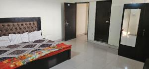 Shivam hotel rewa and janmasa