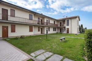 CAESAR APARTMENT - Regarda Travel