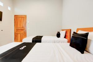 Capital O 94274 Homestay Balimoelih