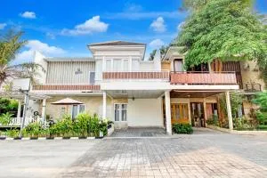 OYO 94312 Bestmela Homestay Syariah - Wanujoyo