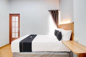 Capital O 94314 Sunny Co Living