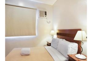 Townhouse OAK Metro Manila Near Osmena Highway PNR Pasay formerly Avitel Hotel