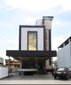 Hotel yours pacific - Sahaspur