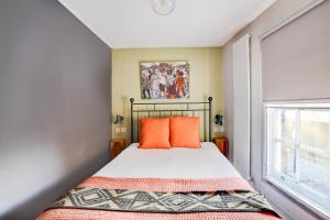 Double Room with Shared Bathroom room in Peckham Rooms Hotel