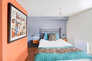 Superior Double Room with Private Bathroom room in Peckham Rooms Hotel