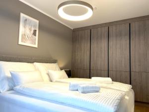 Free Parking - City Pulse Apartments at U6-Metro Vienna