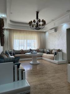 Sakana bleu appartement en petite résidence familiale en front de mer