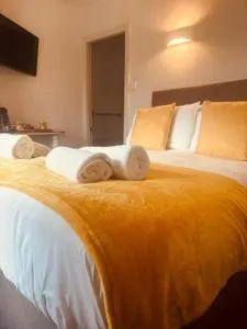 OYO The Croppers Arms - Brighouse