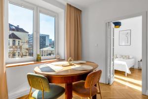 Wola Ratusz Serene Apartment