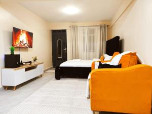 R&R NAI-POSHA Studios